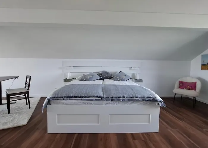 Finkennest Am Desenberg *